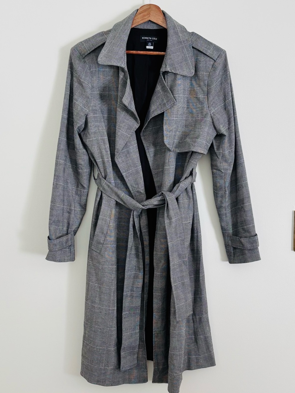 Kenneth Cole Open-Front Trench Coat in Gray Plaid